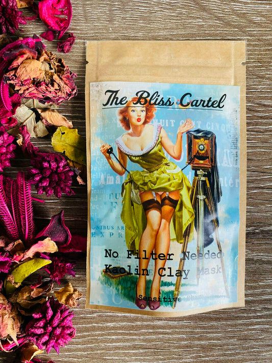 dry clay face mask, no filter needed. bliss cartel brand