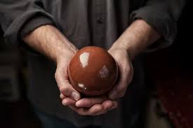 Dorodango The Japanese Art of Making Mud Balls By Bruce Gardner